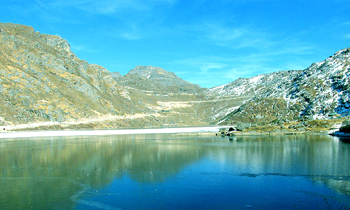 Tsomgo Lake in Gangtok Sikkim